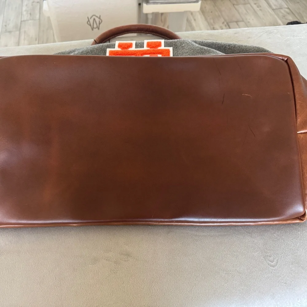 Heritage Gear Tennessee Volunteers Weekender Duffle Bag